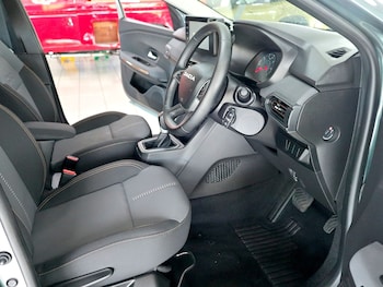 Used Dacia Sandero Stepway 2023 for sale - 75530304: Photo