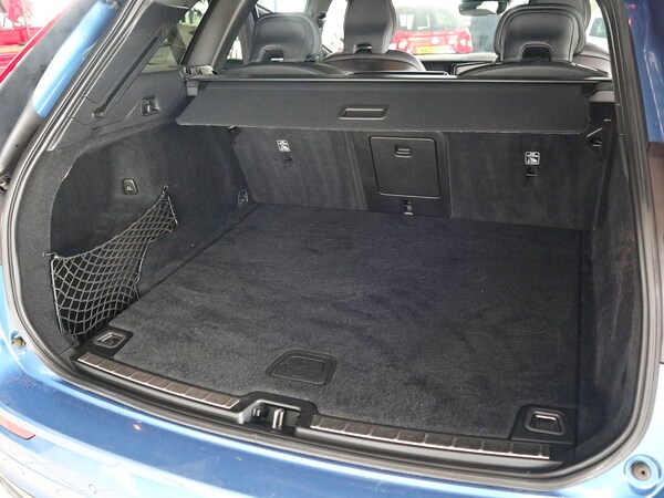 Used Volvo XC60 2021 for sale - 74918881: Photo 20