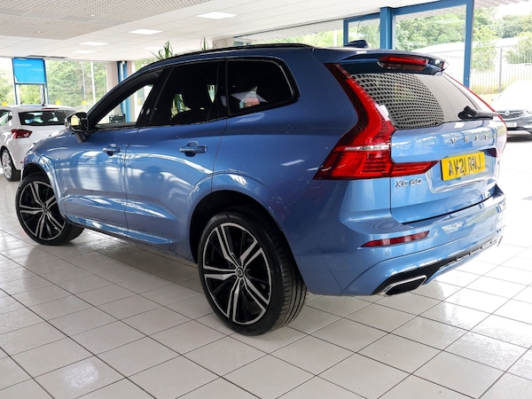 Used Volvo XC60 2021 for sale - 74918881: Photo 2