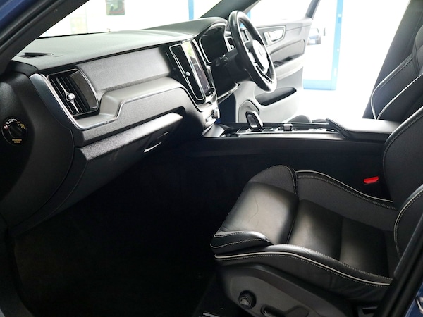 Used Volvo XC60 2021 for sale - 74918881: Photo 4