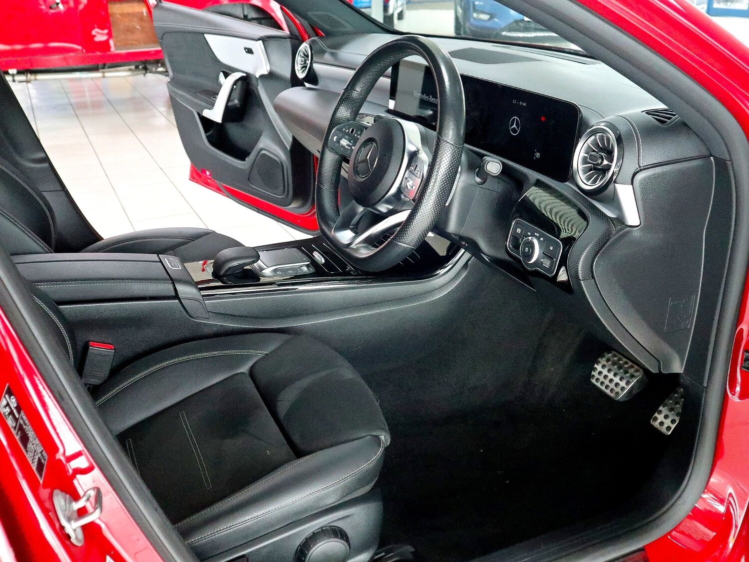 Used Mercedes-Benz A-Class 2021 for sale - 76268789: Photo 3