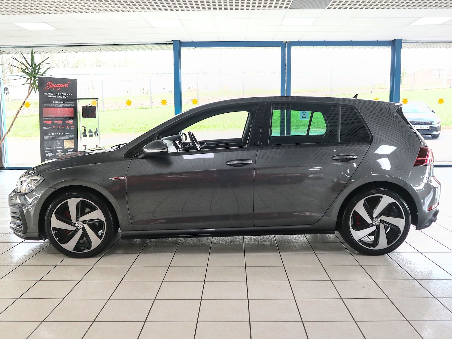 Used Volkswagen Golf 2017 for sale - 77522289: Photo 10