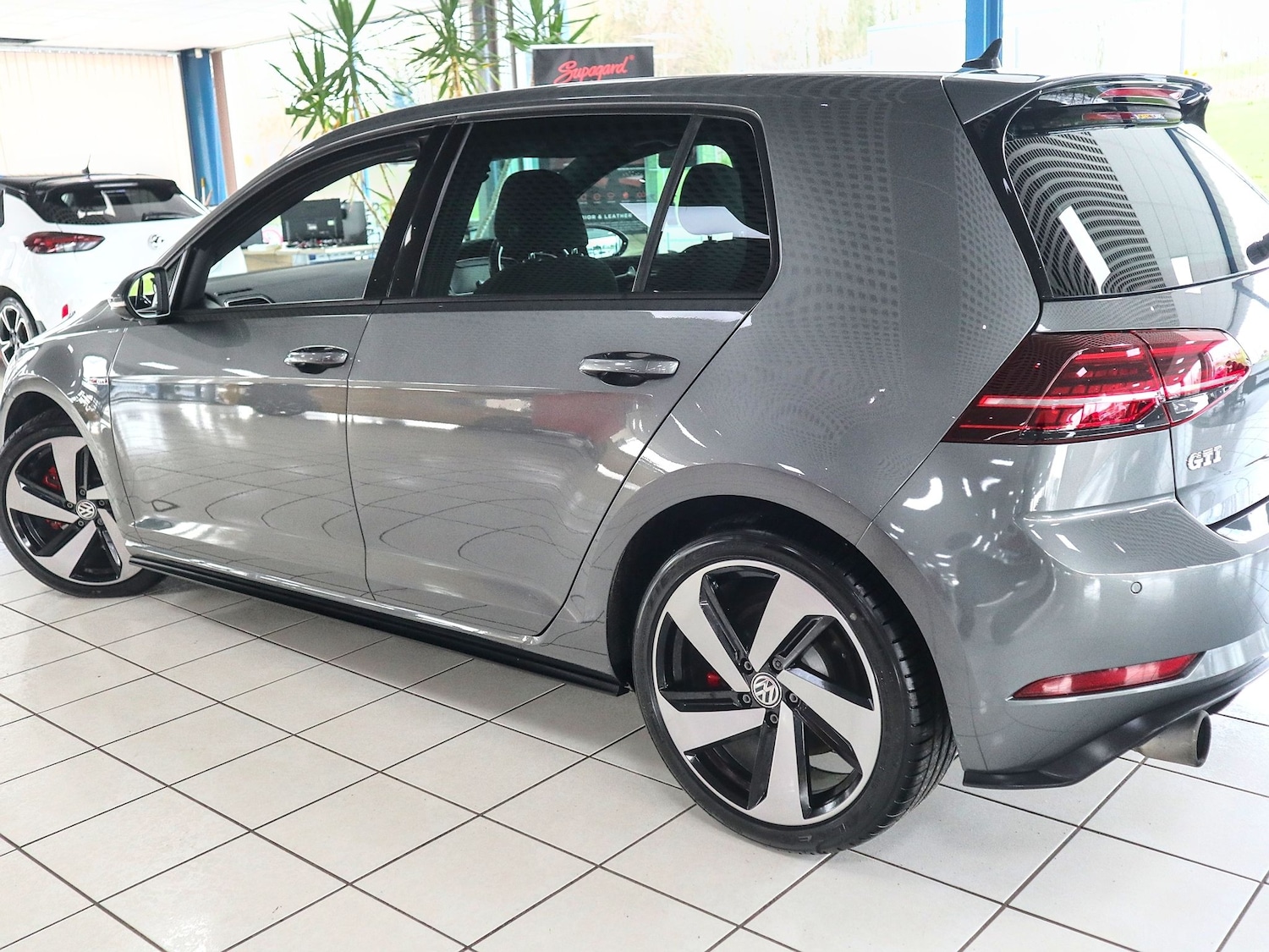 Used Volkswagen Golf 2017 for sale - 77522289: Photo 13