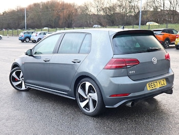 Used Volkswagen Golf 2017 for sale - 77522289: Photo