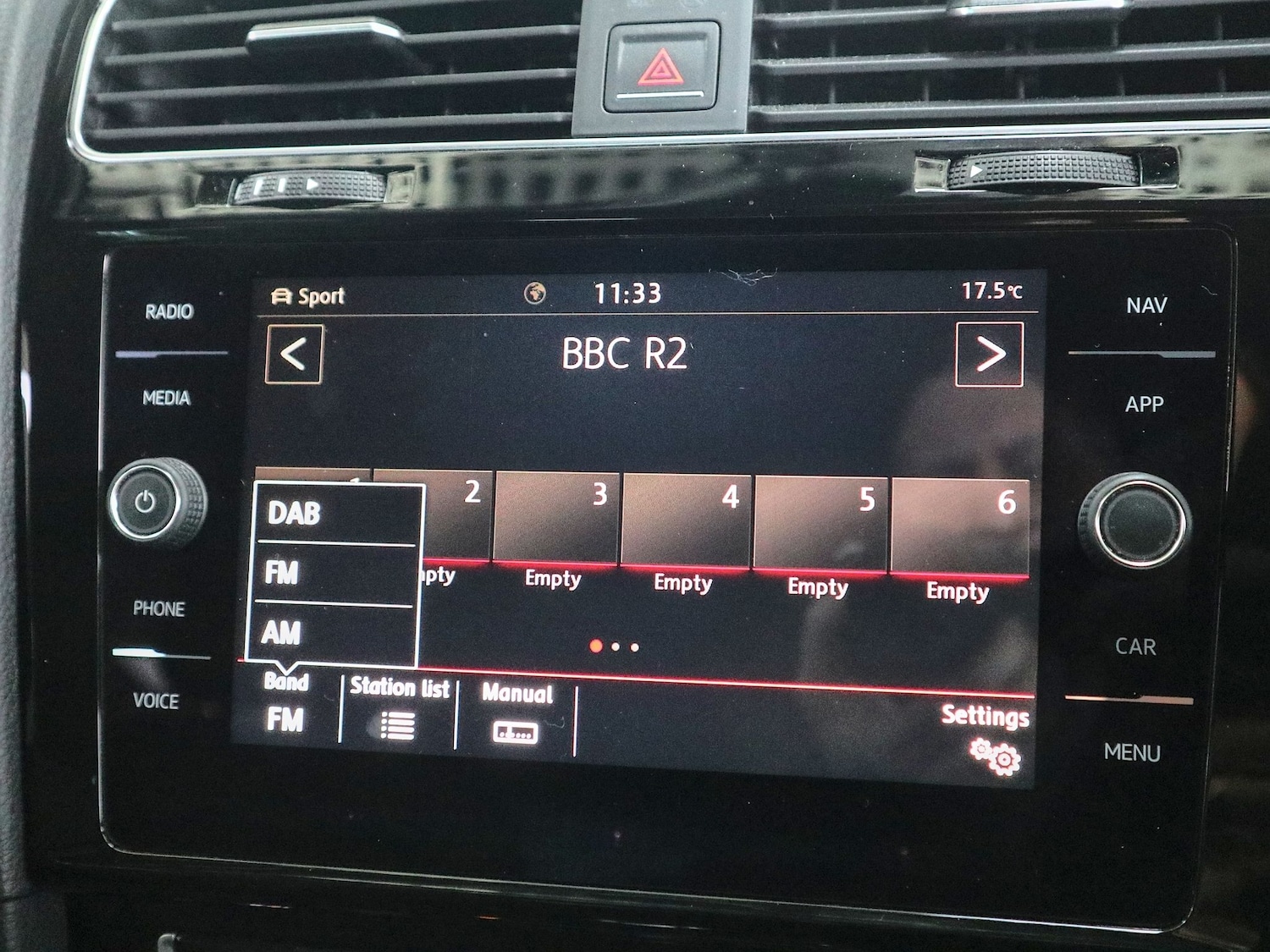 Used Volkswagen Golf 2017 for sale - 77522289: Photo 31