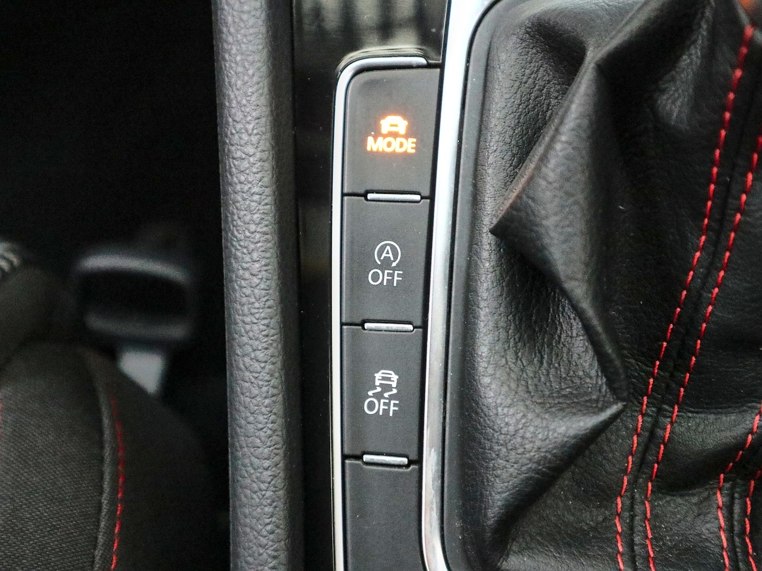 Used Volkswagen Golf 2017 for sale - 77522289: Photo 44