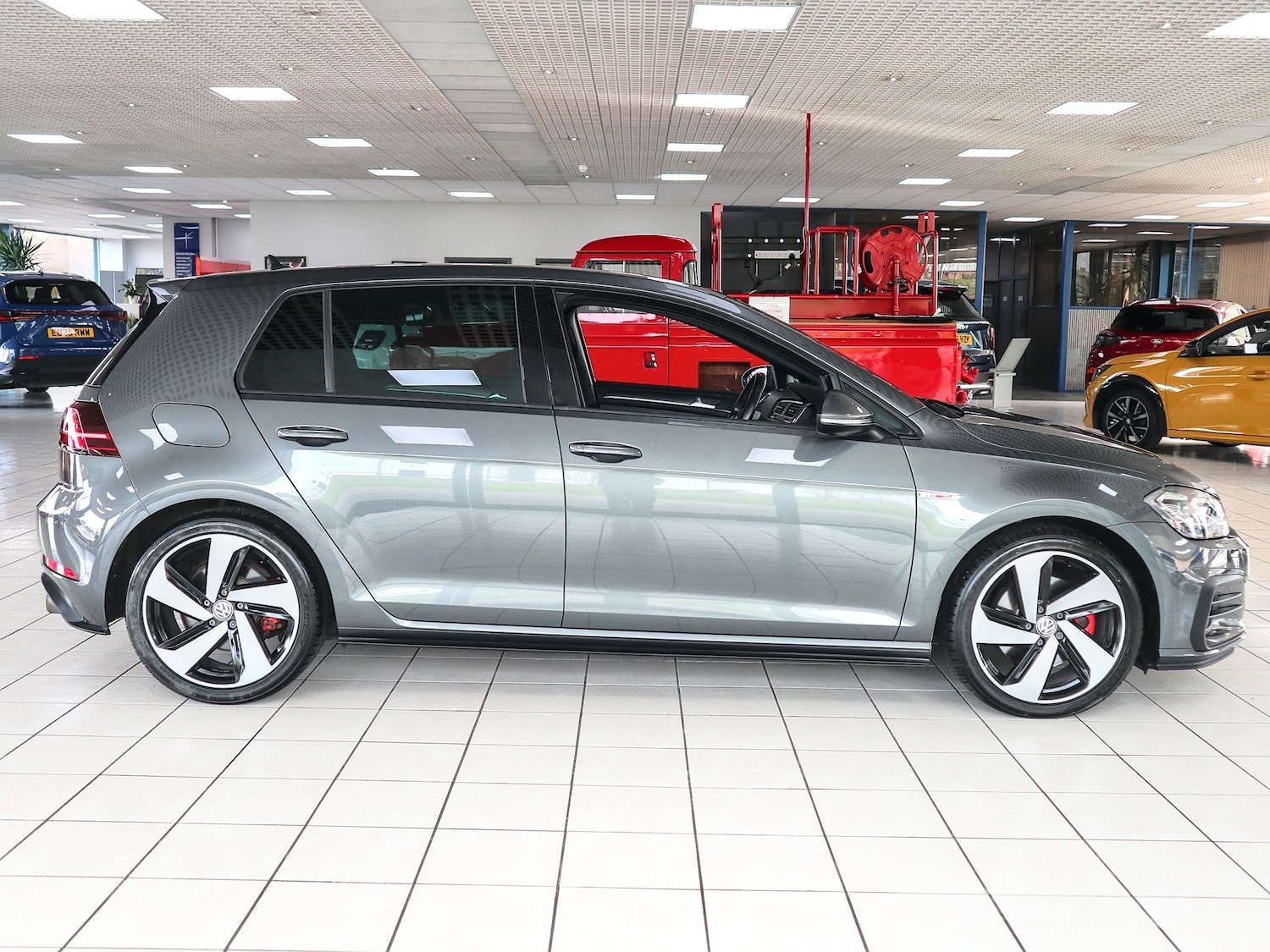 Used Volkswagen Golf 2017 for sale - 77522289: Photo 6
