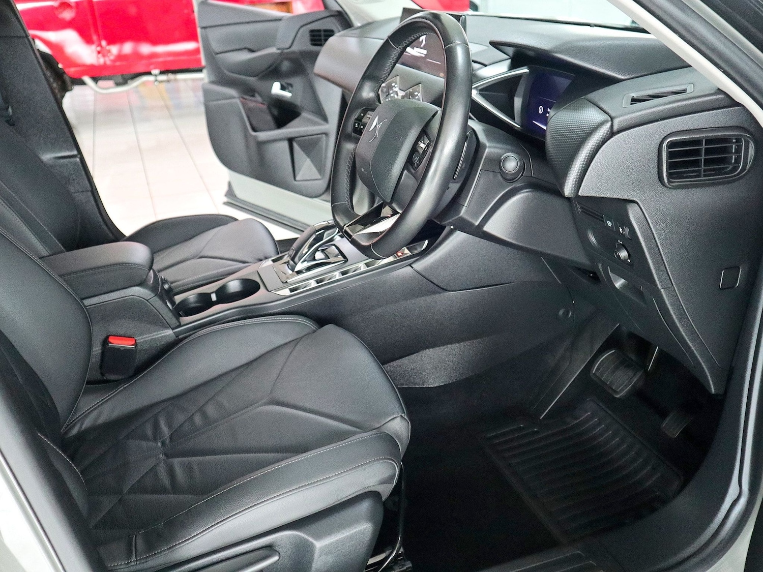 Used DS Automobiles DS 3 2023 for sale - 77154624: Photo 3