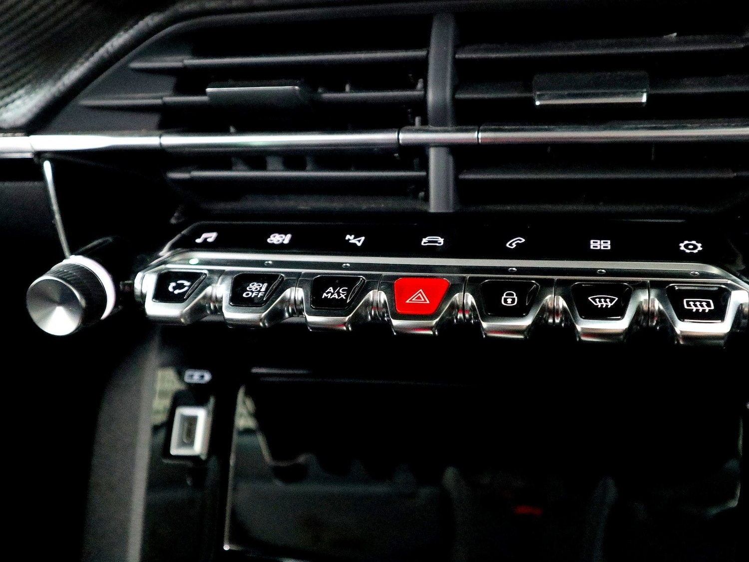 Used Peugeot 2008 2022 for sale - 77409728: Photo 33