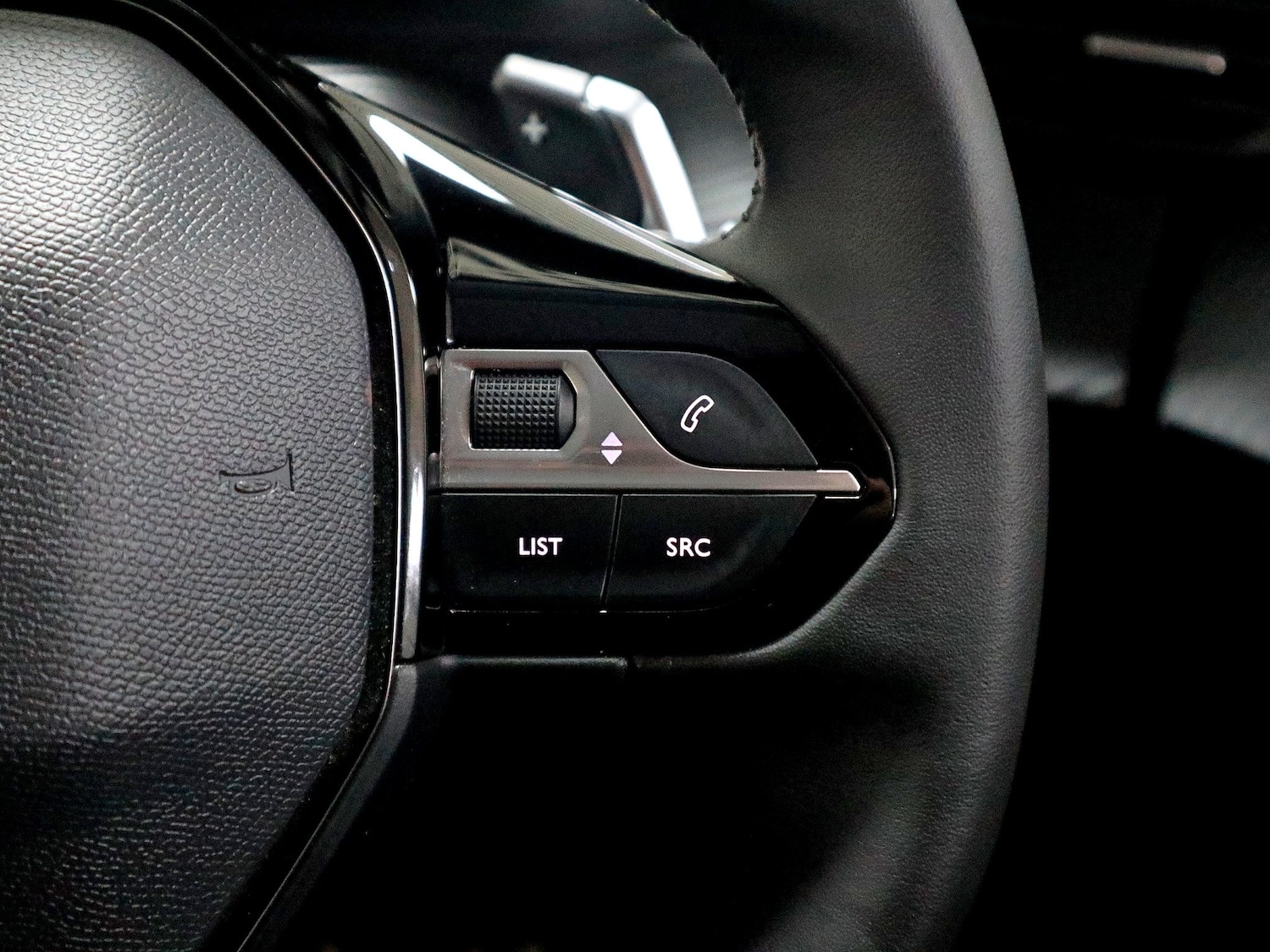 Used Peugeot 2008 2022 for sale - 77409728: Photo 37