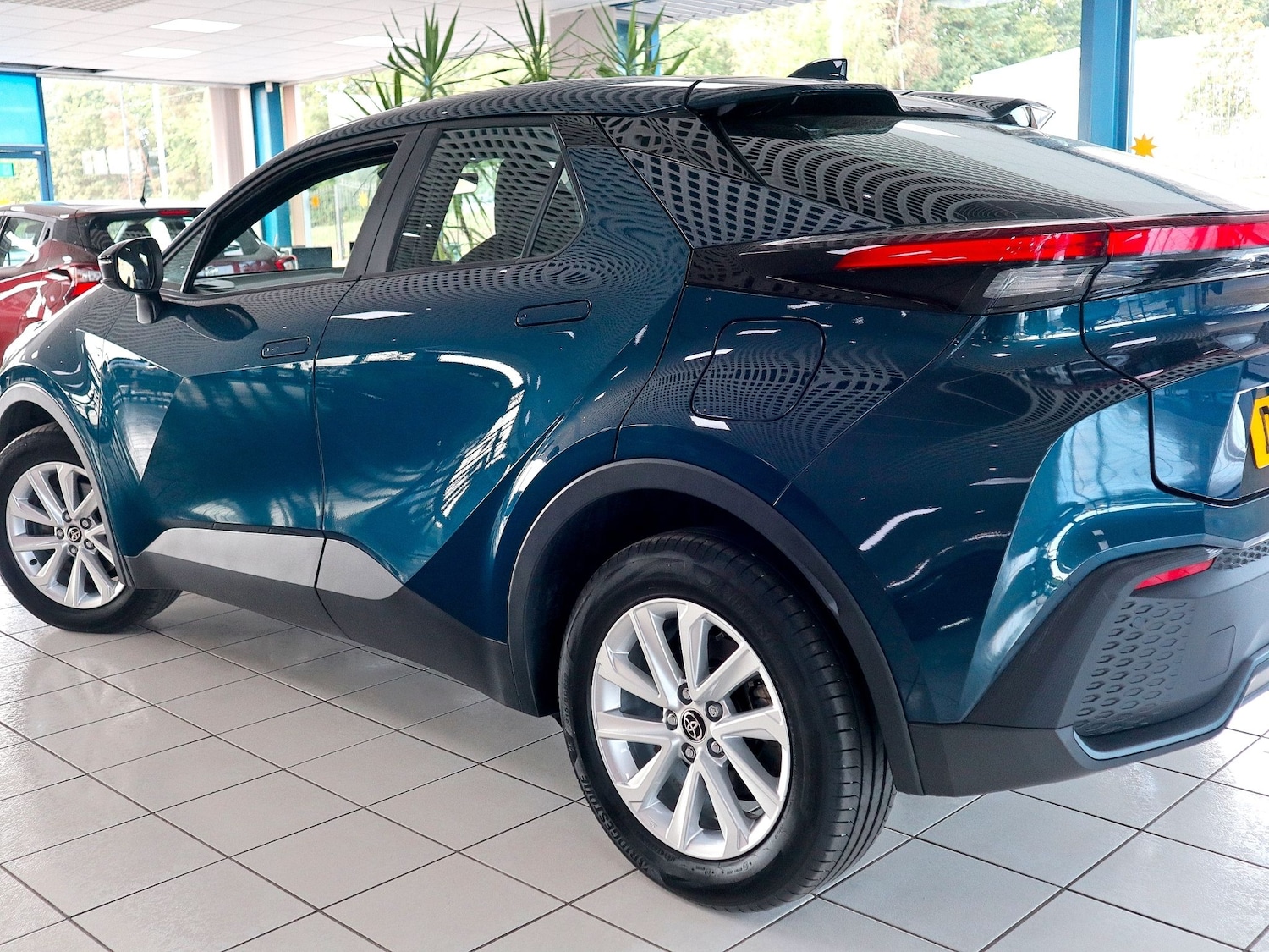 Used Toyota C-HR 2024 for sale - 75621627: Photo 13