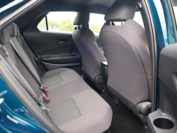 Used Toyota C-HR 2024 for sale - 75621627: Photo