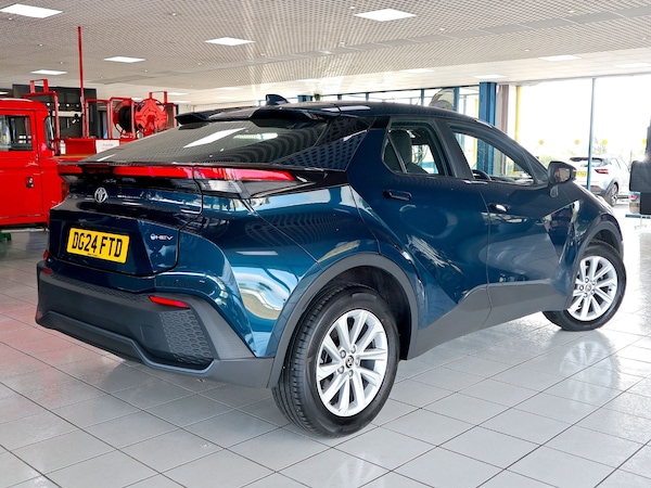 Used Toyota C-HR 2024 for sale - 75621627: Photo 7