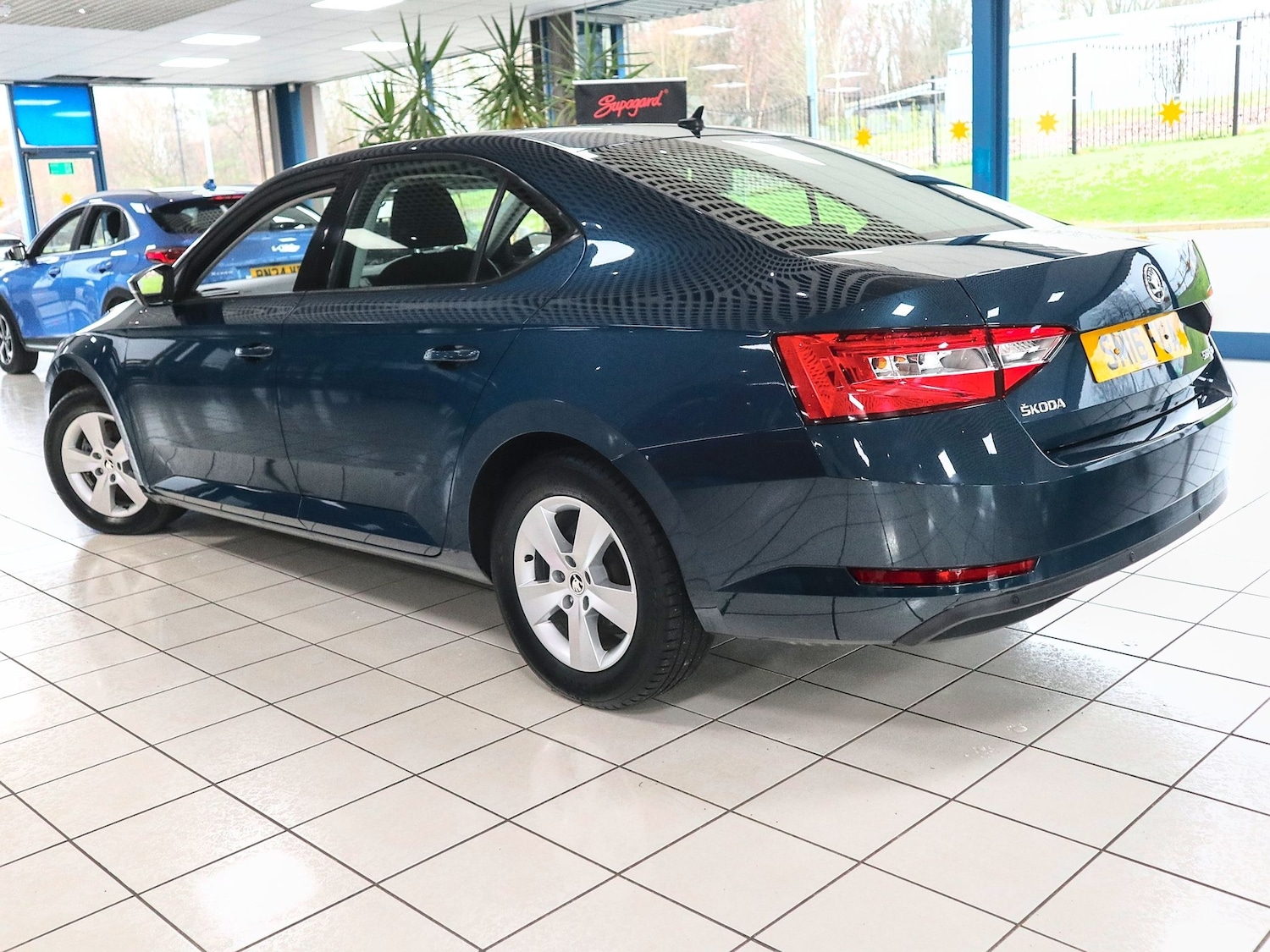 Used Skoda Superb 2016 for sale - 77303917: Photo 2