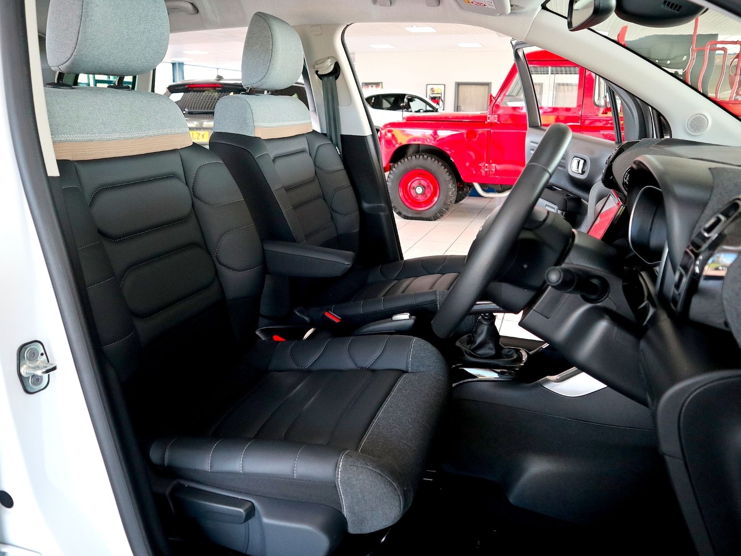 Used Citroen C3 Aircross 2023 for sale - 75731486: Photo 17