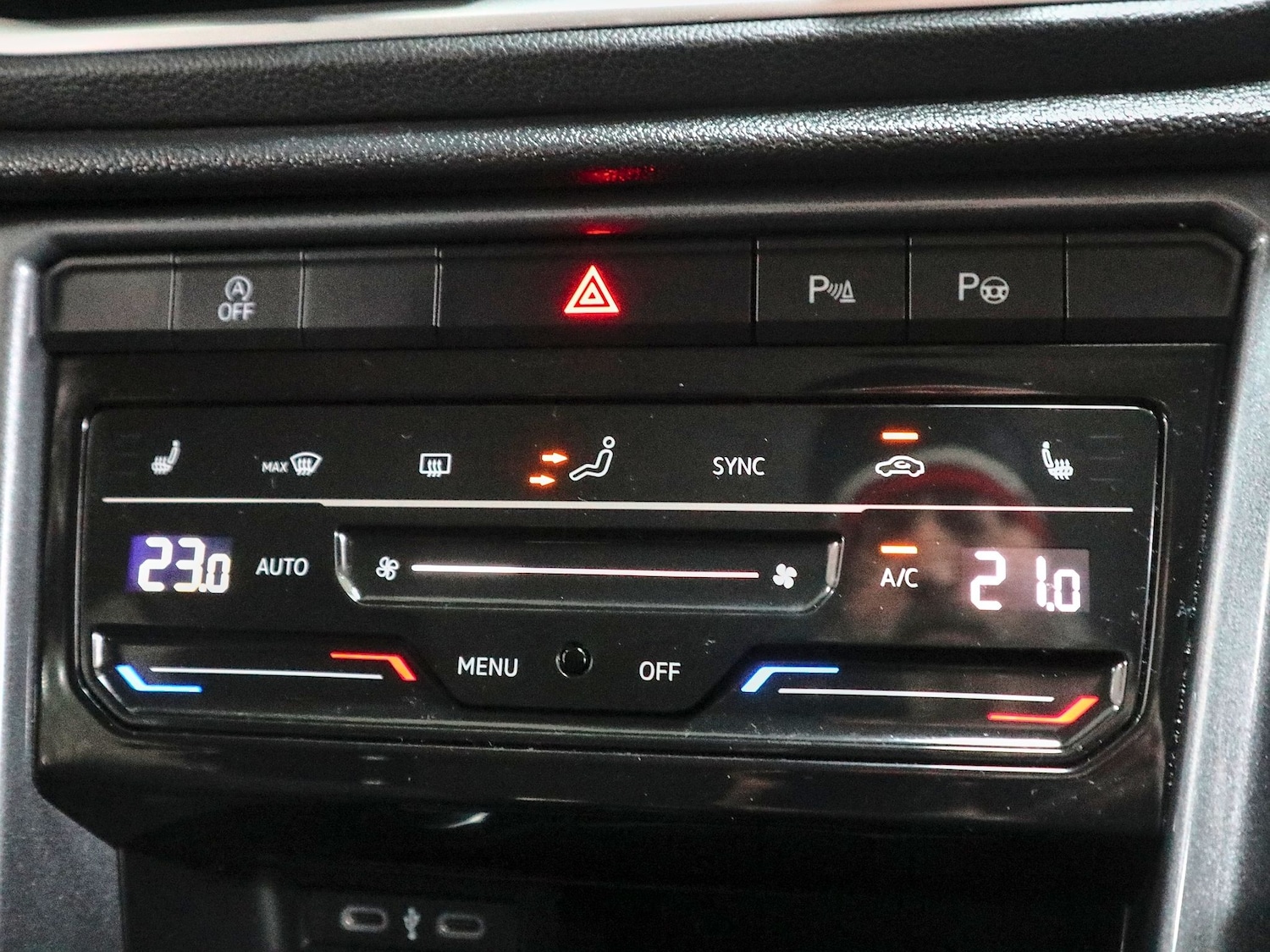 Used Volkswagen T-Roc 2023 for sale - 77303927: Photo 72