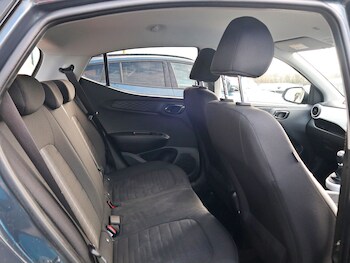 Used Hyundai i10 2022 for sale - 77736063: Photo