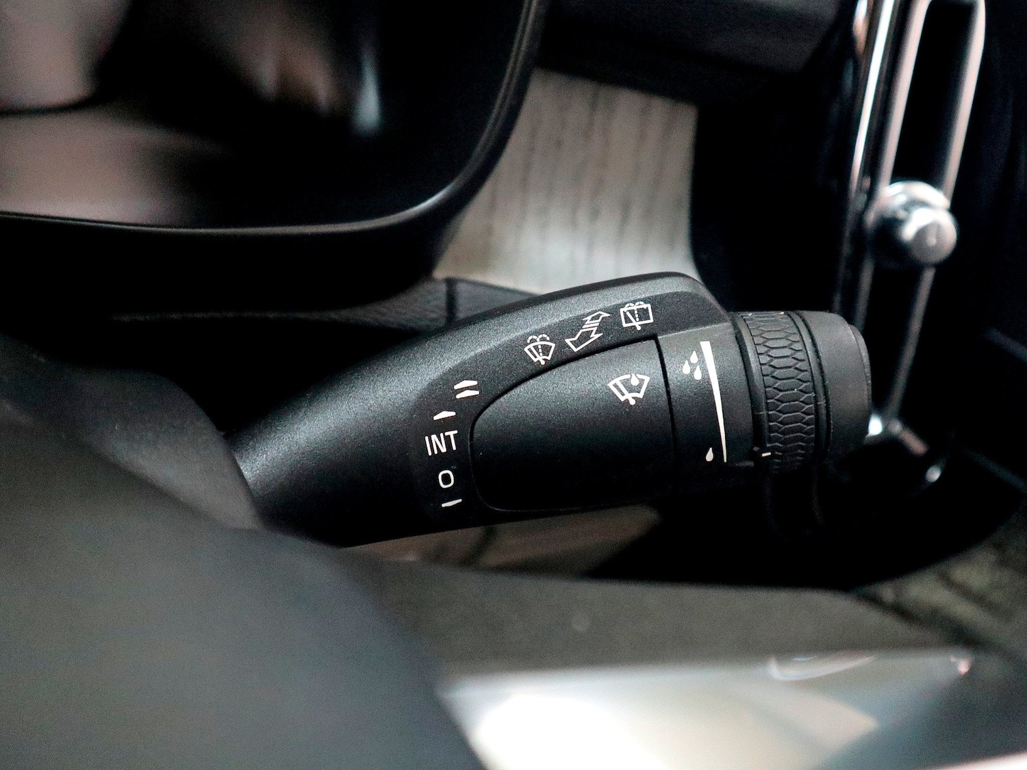 Used Volvo XC40 2021 for sale - 77008431: Photo 41