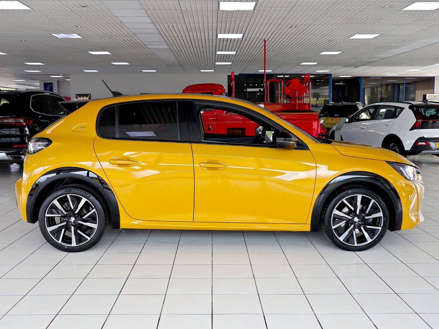 Used Peugeot 208 2022 for sale - 77342841: Photo 6