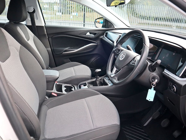 Used Vauxhall Grandland 2023 for sale - 76011929: Photo 3