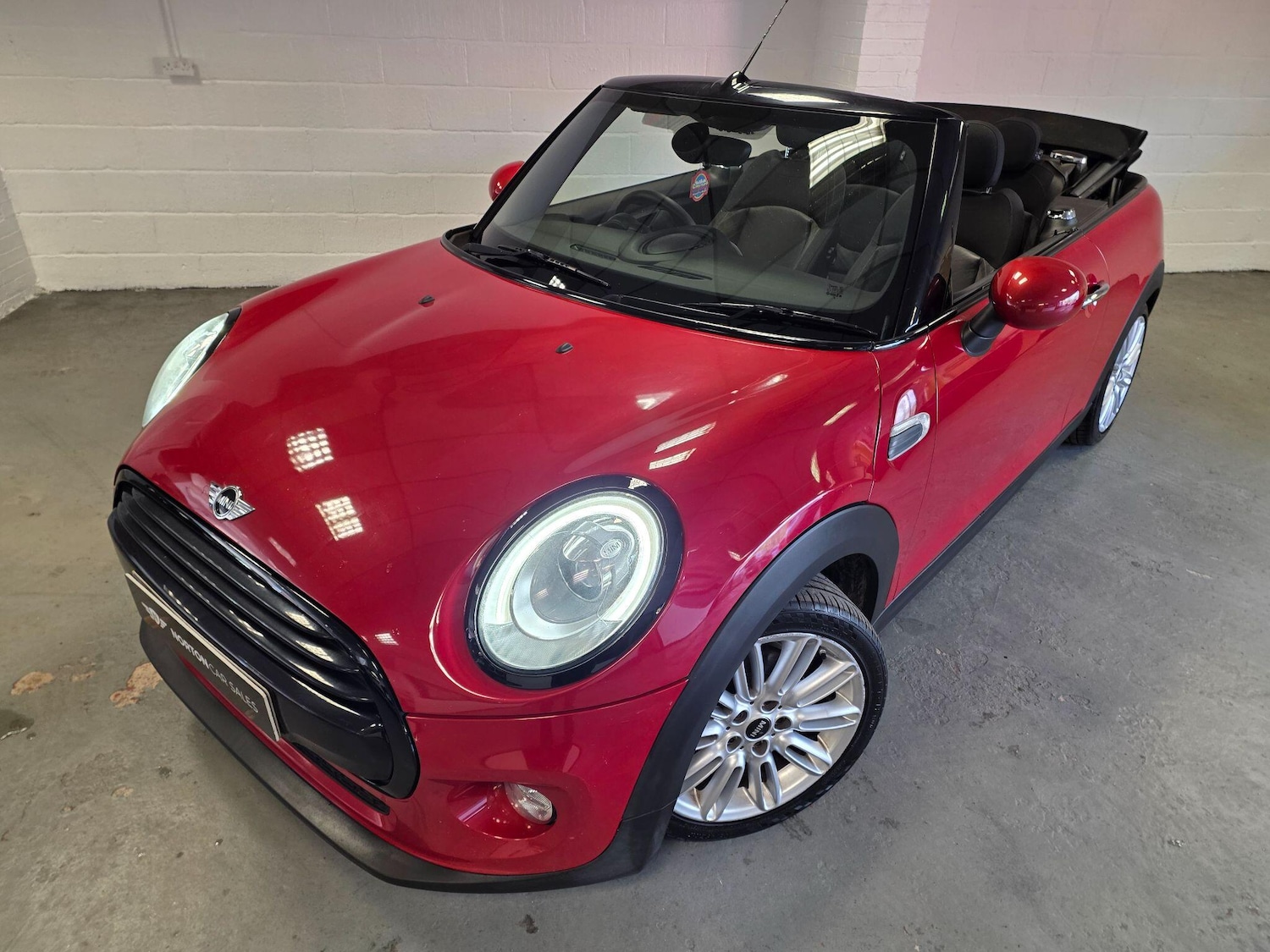 Used MINI Convertible 2016 for sale - 78170981: Photo 14