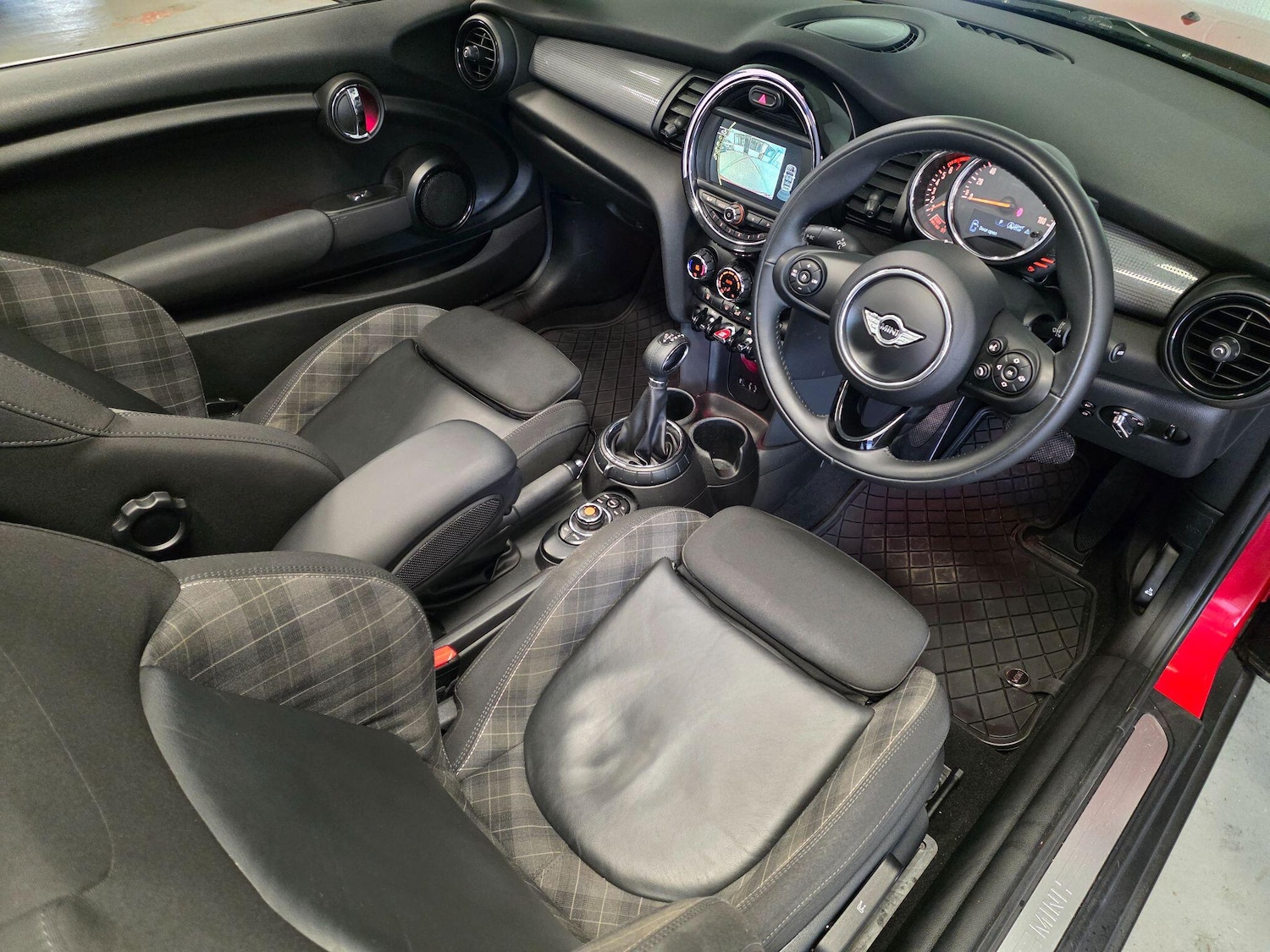 Used MINI Convertible 2016 for sale - 78170981: Photo 29