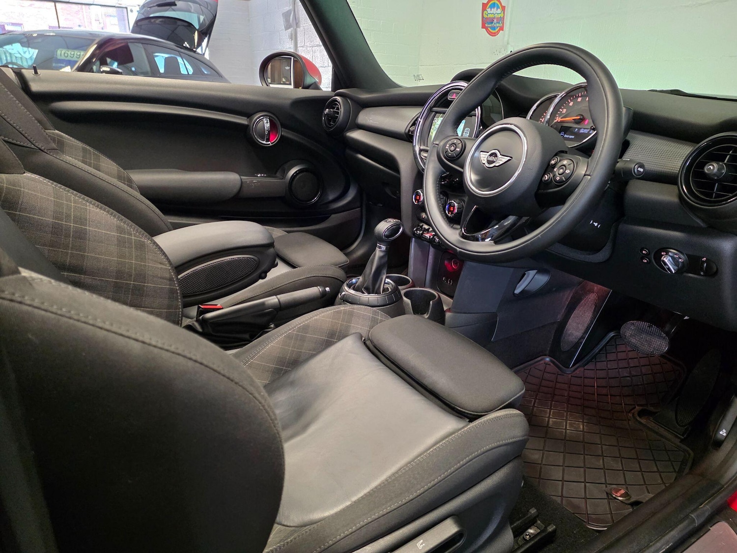 Used MINI Convertible 2016 for sale - 78170981: Photo 30