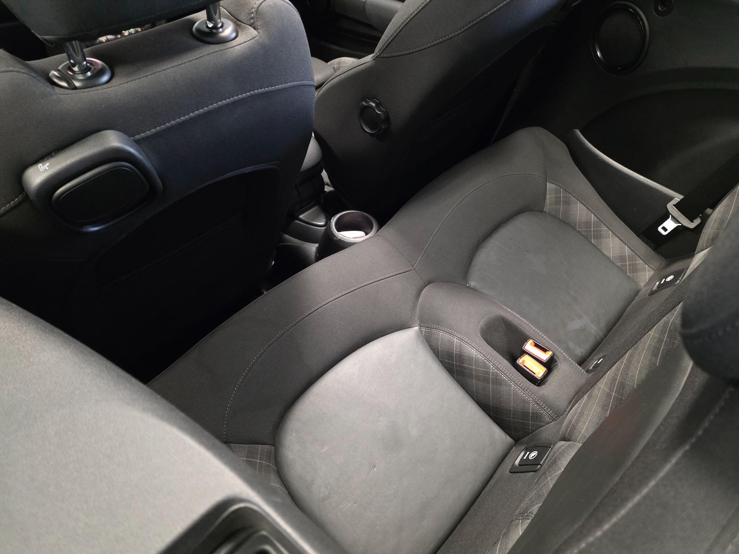 Used MINI Convertible 2016 for sale - 78170981: Photo 37