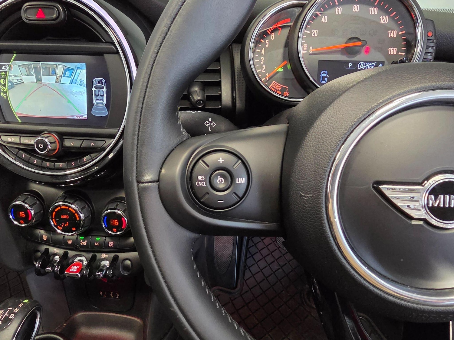 Used MINI Convertible 2016 for sale - 78170981: Photo 51