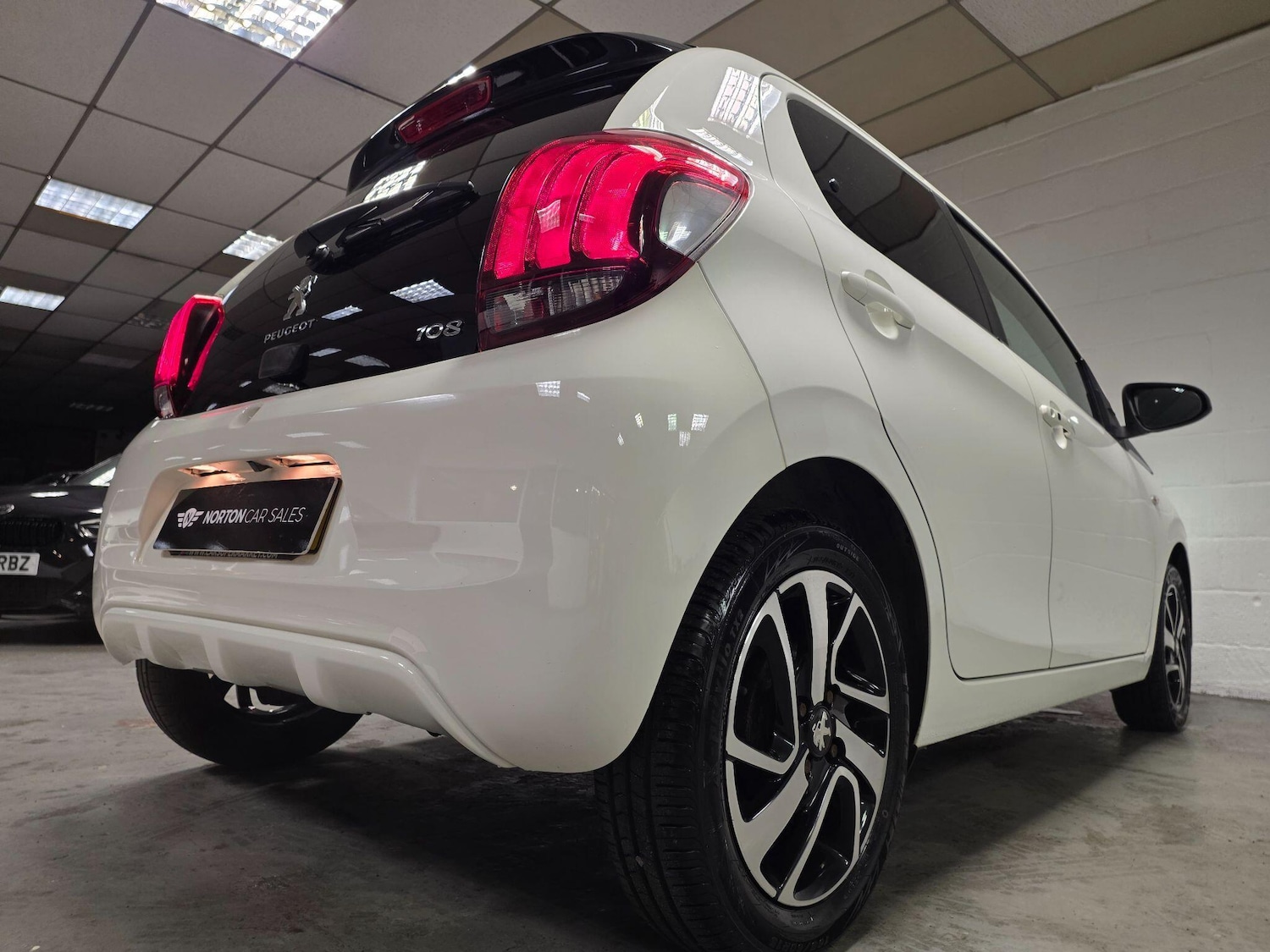 Used Peugeot 108 2018 for sale - 77267697: Photo 19