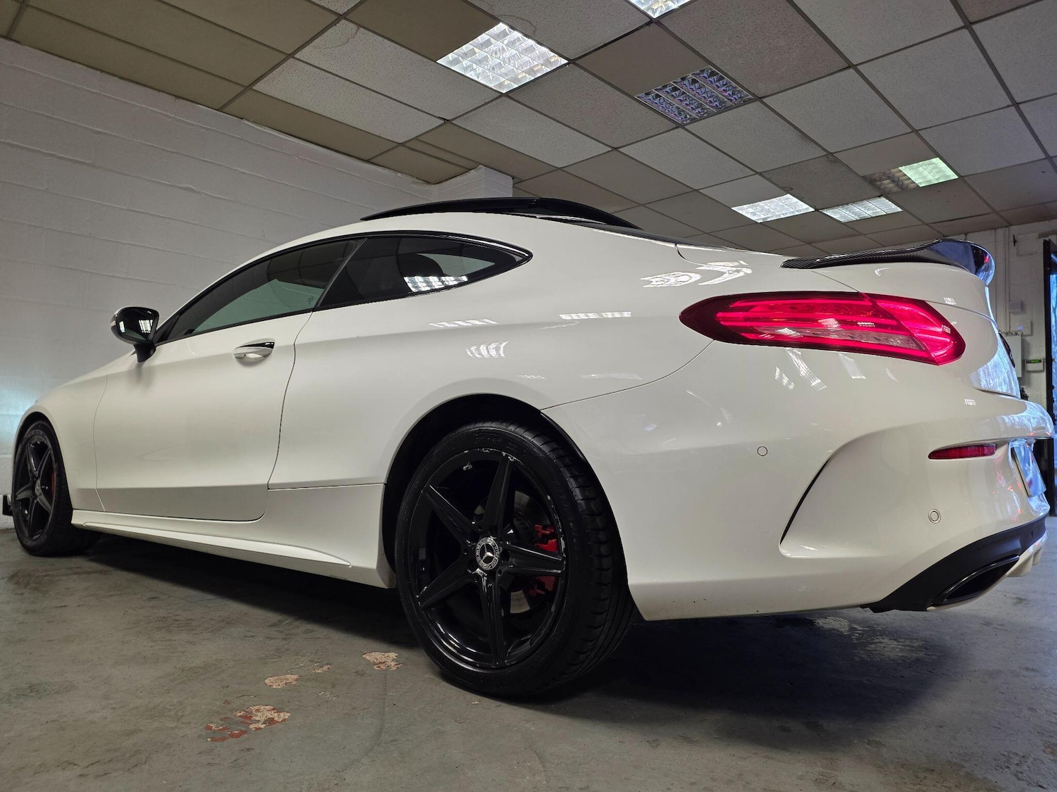 Used Mercedes-Benz C Class 2017 for sale - 77315188: Photo 26