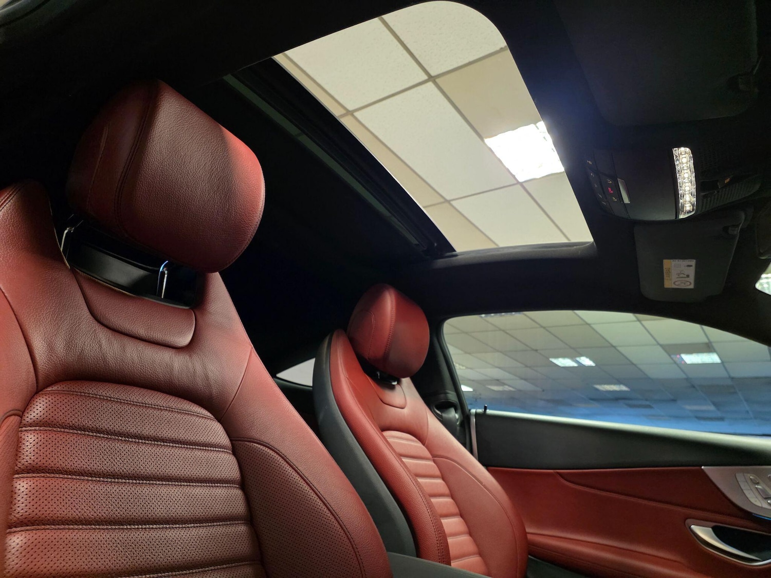 Used Mercedes-Benz C Class 2017 for sale - 77315188: Photo 38