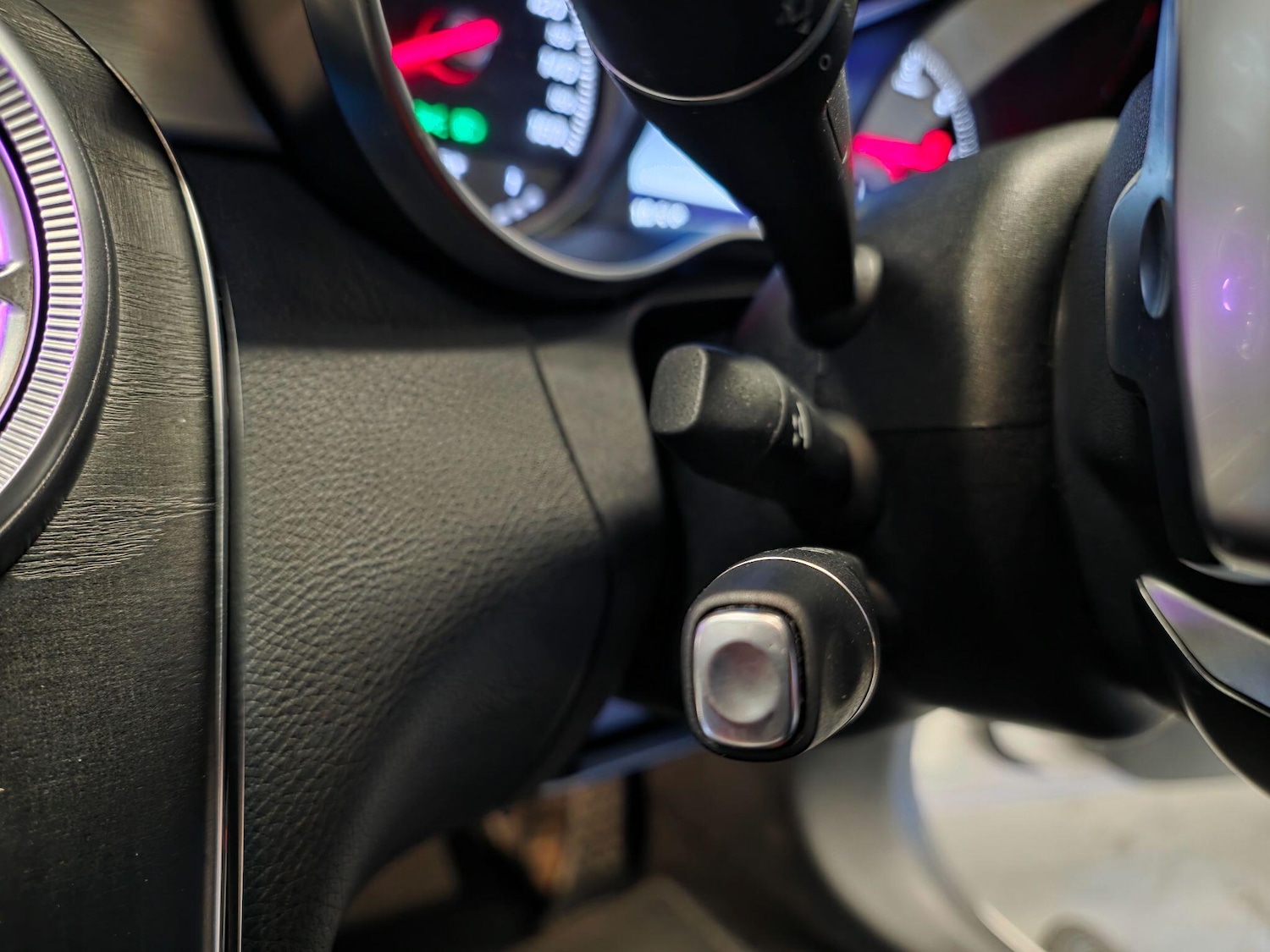 Used Mercedes-Benz C Class 2017 for sale - 77315188: Photo 64