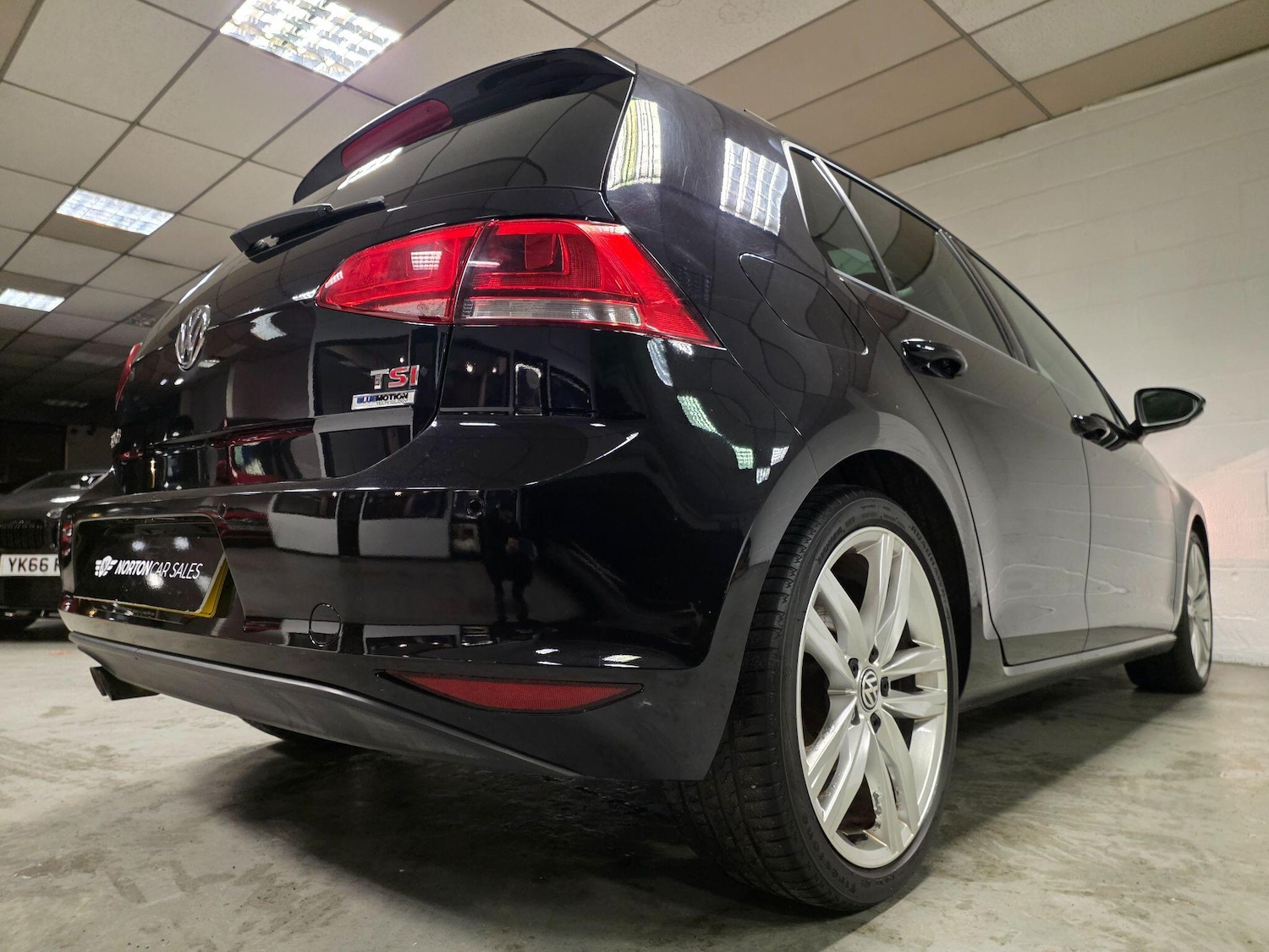 Used Volkswagen Golf 2016 for sale - 77029502: Photo 19