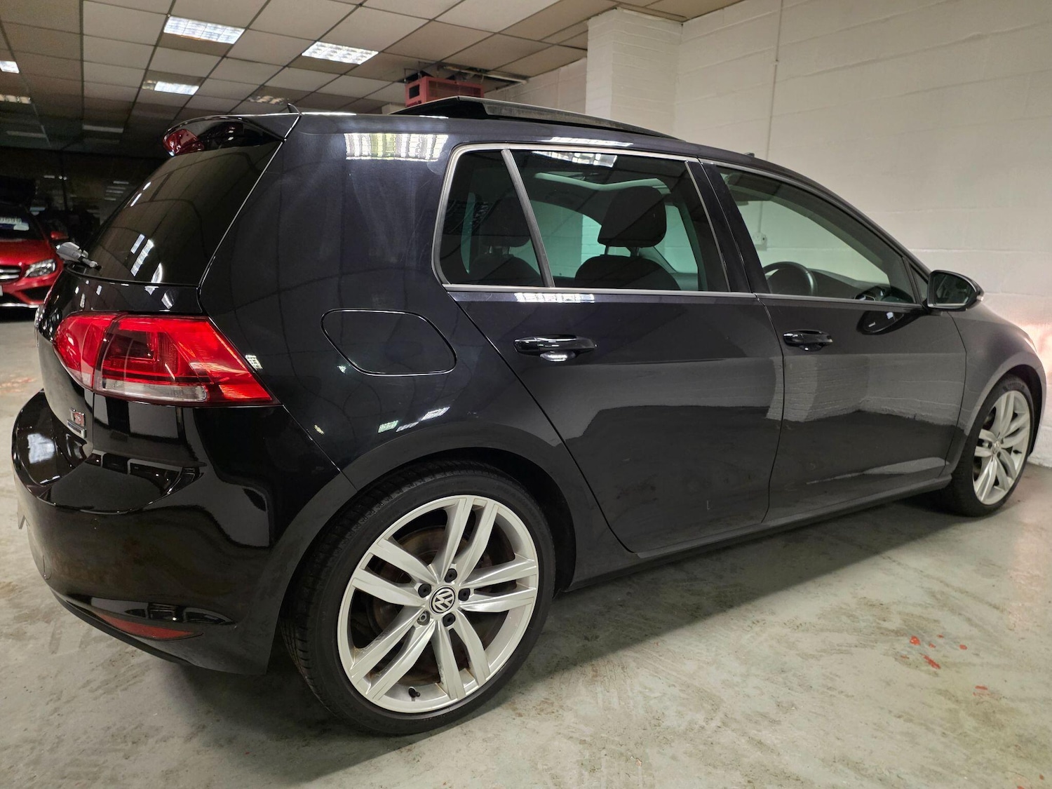 Used Volkswagen Golf 2016 for sale - 77029502: Photo 21