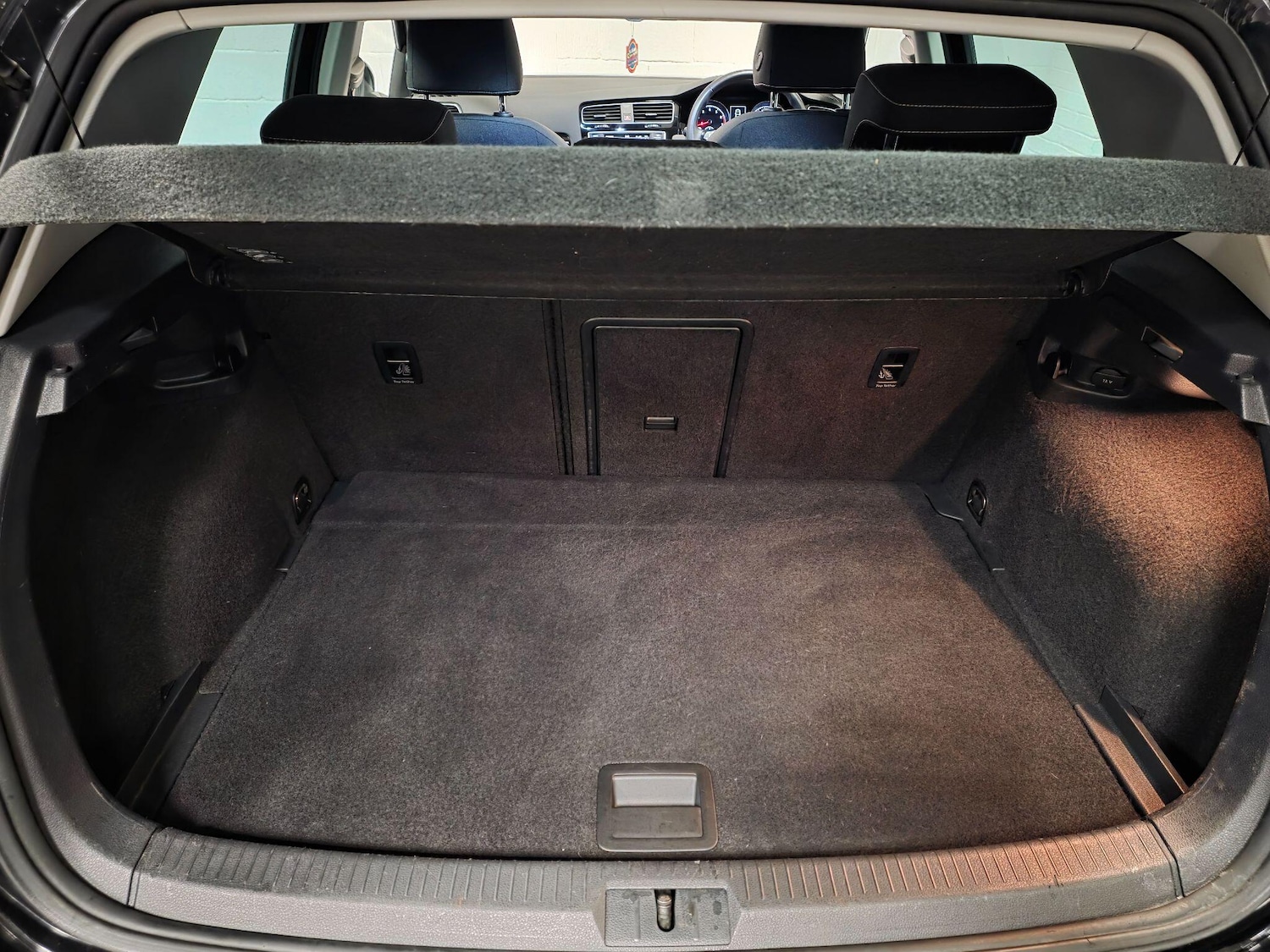 Used Volkswagen Golf 2016 for sale - 77029502: Photo 38