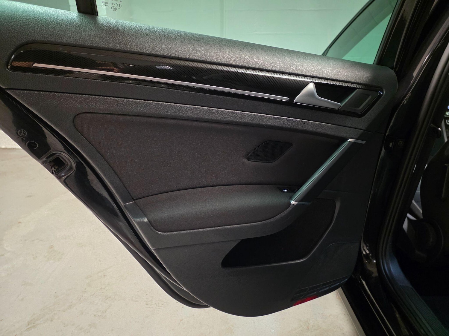 Used Volkswagen Golf 2016 for sale - 77029502: Photo 40