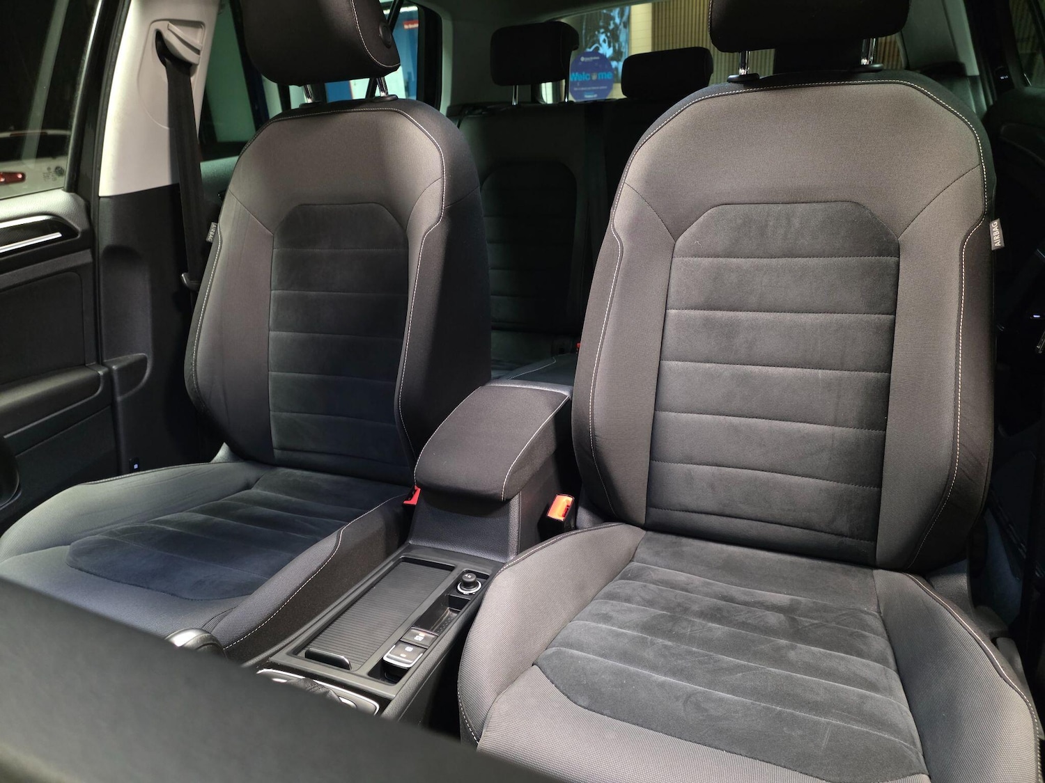 Used Volkswagen Golf 2016 for sale - 77029502: Photo 45