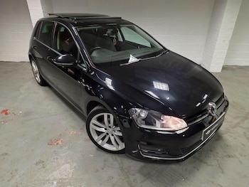 Used Volkswagen Golf 2016 for sale - 77029502: Photo