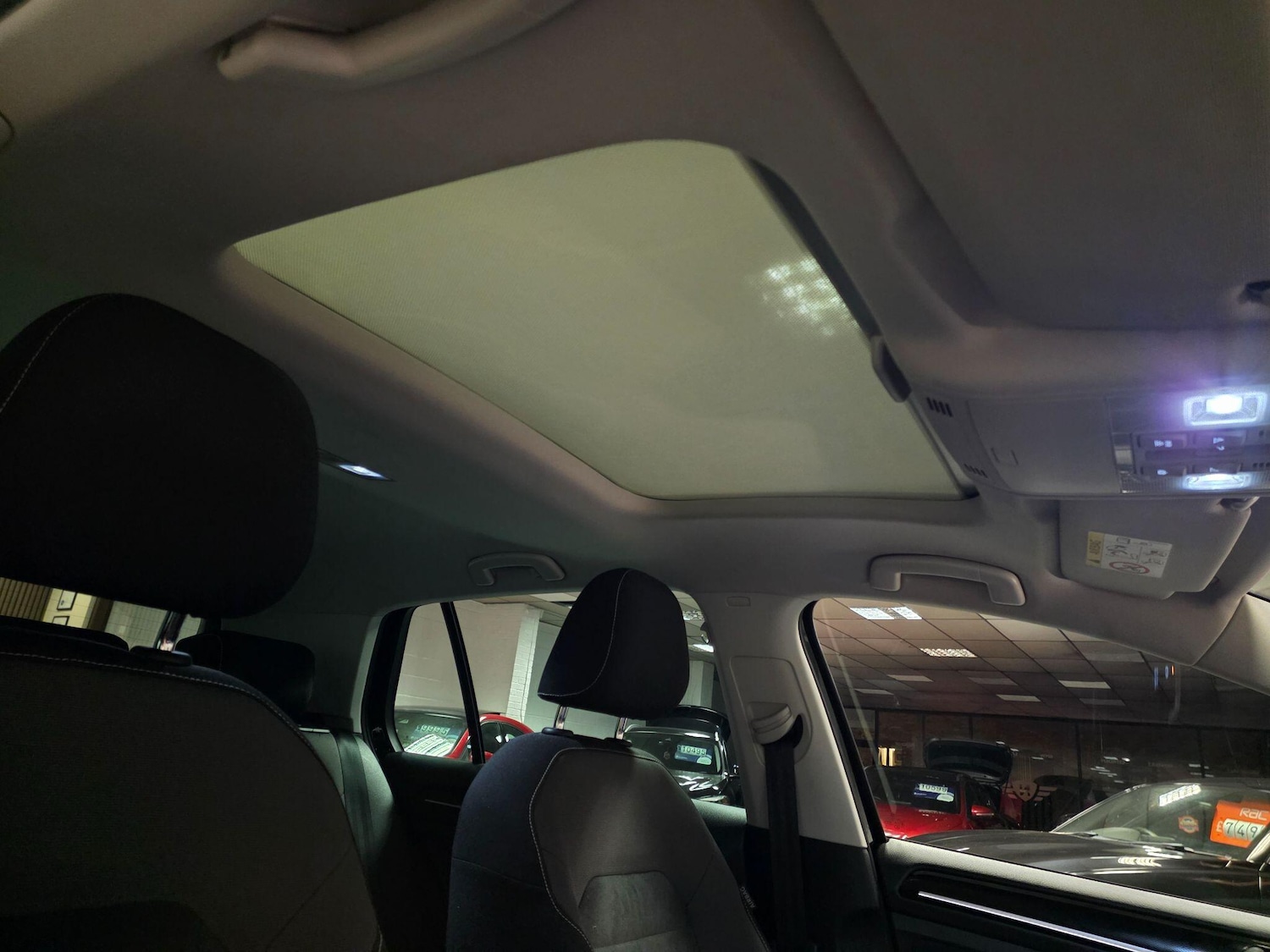 Used Volkswagen Golf 2016 for sale - 77029502: Photo 54