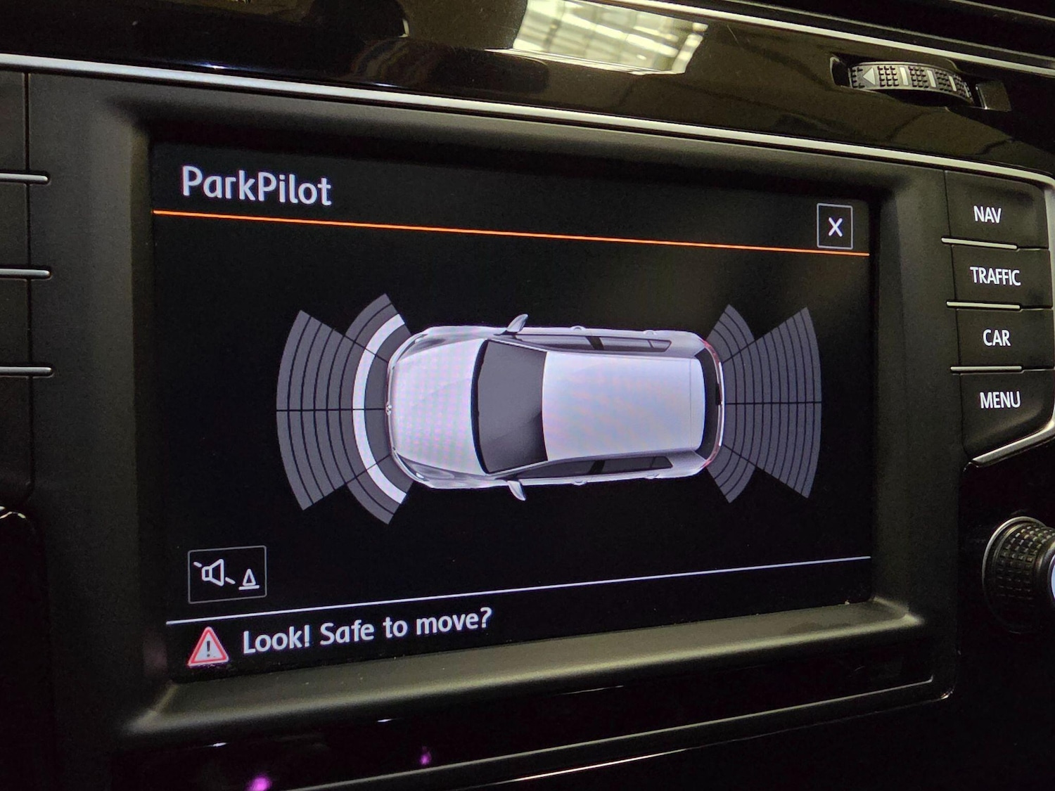 Used Volkswagen Golf 2016 for sale - 77029502: Photo 63