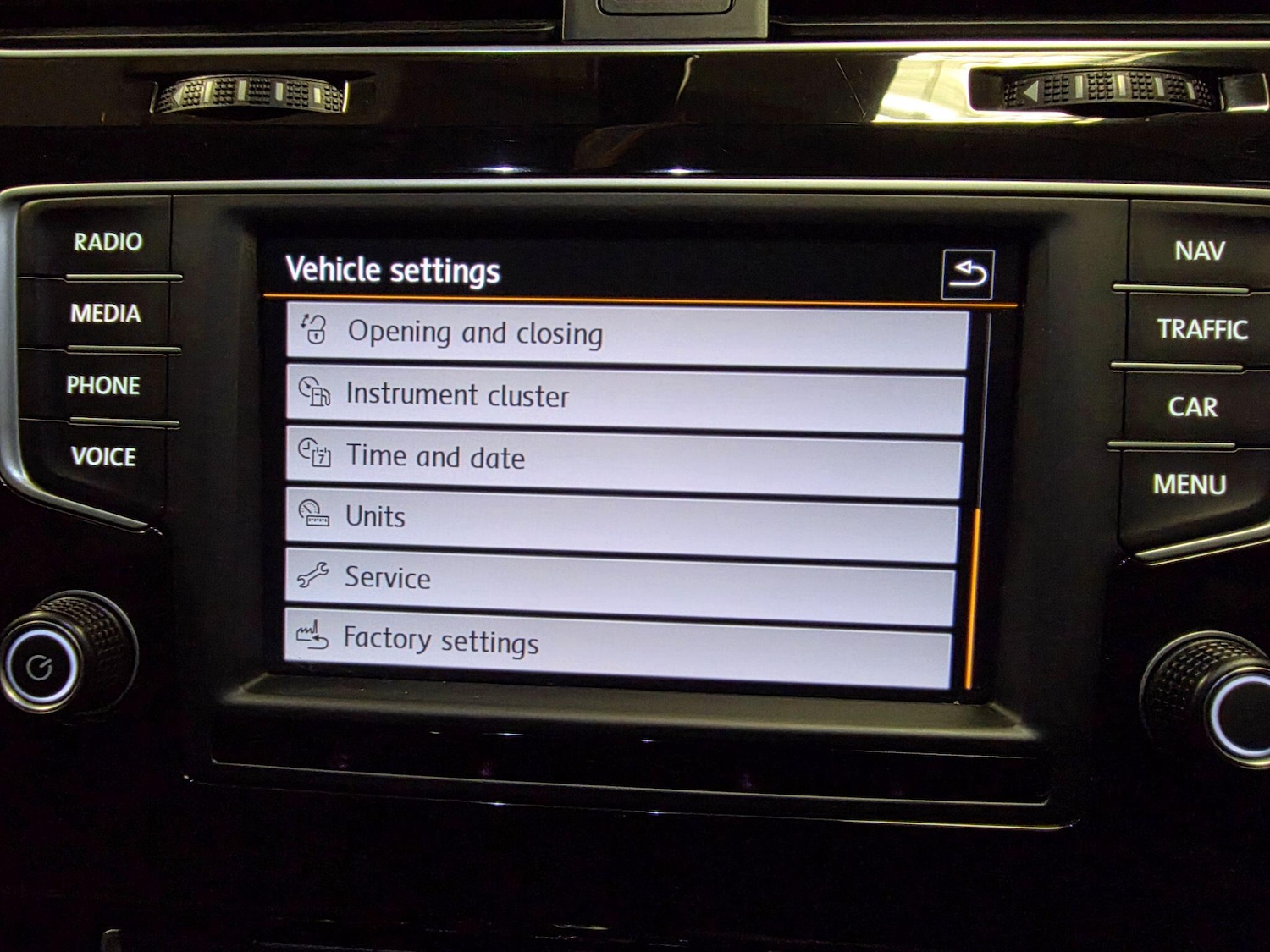 Used Volkswagen Golf 2016 for sale - 77029502: Photo 69