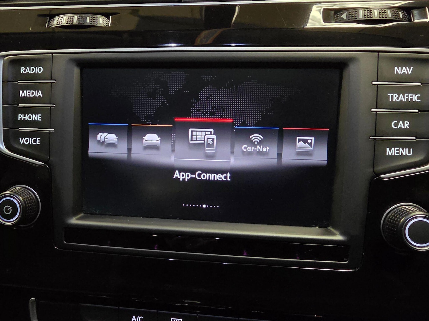 Used Volkswagen Golf 2016 for sale - 77029502: Photo 70