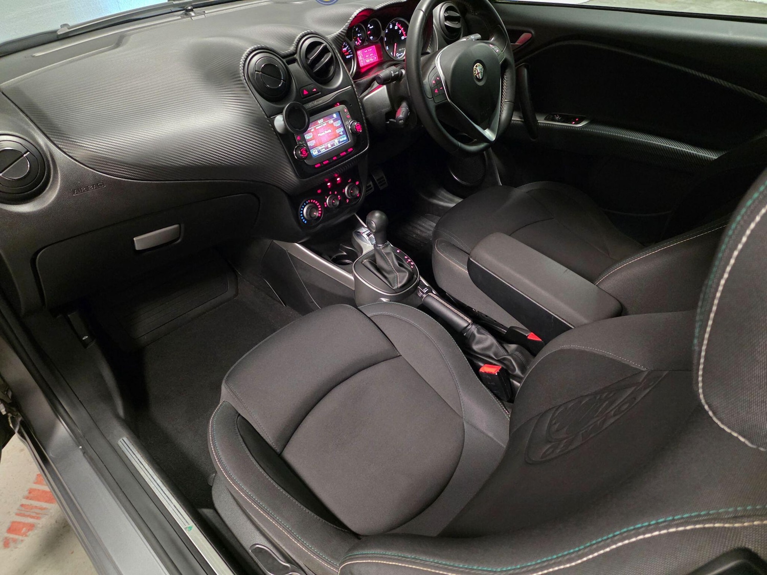 Used Alfa Romeo MiTo 2014 for sale - 77753319: Photo 39