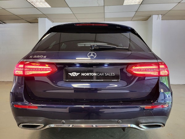 Used Mercedes-Benz E Class 2018 for sale - 74712516: Photo 25