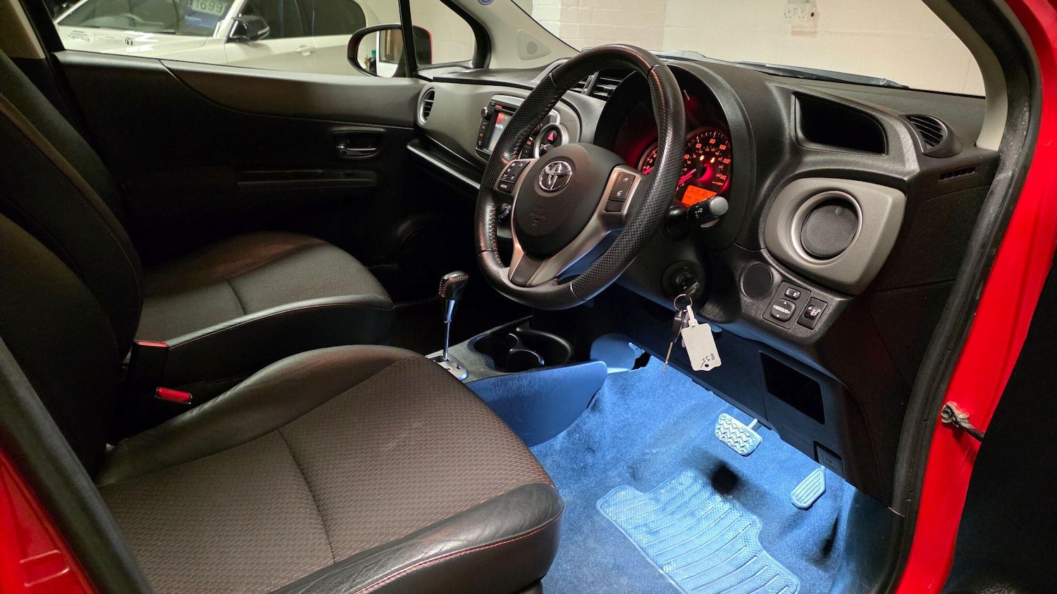 Used Toyota Yaris 2012 for sale - 77695674: Photo 30