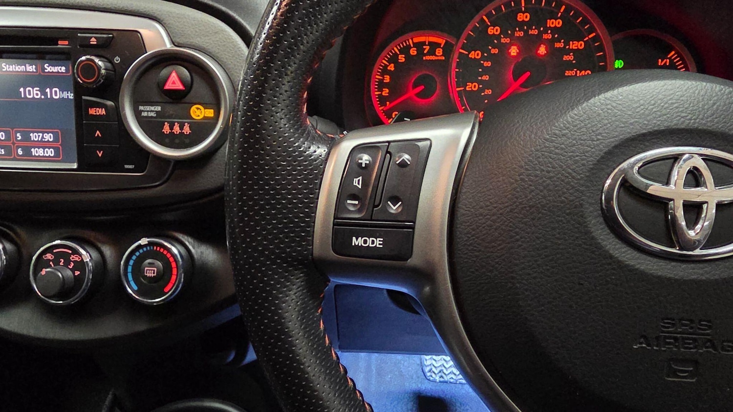 Used Toyota Yaris 2012 for sale - 77695674: Photo 56