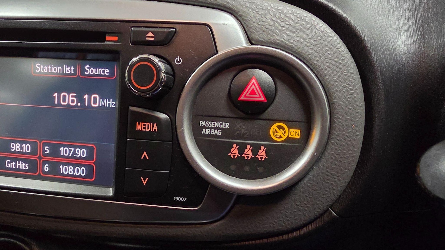 Used Toyota Yaris 2012 for sale - 77695674: Photo 61