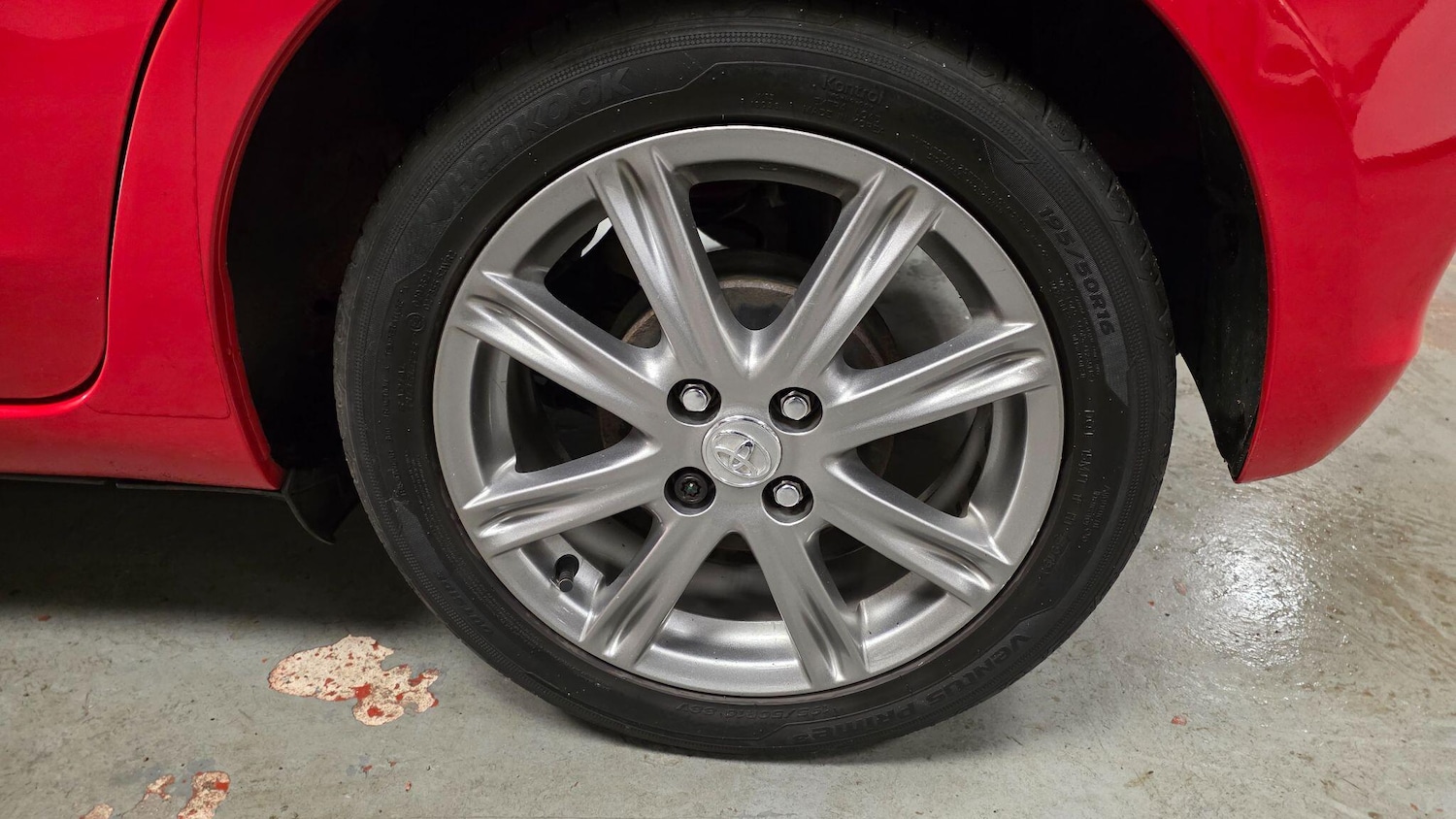 Used Toyota Yaris 2012 for sale - 77695674: Photo 77