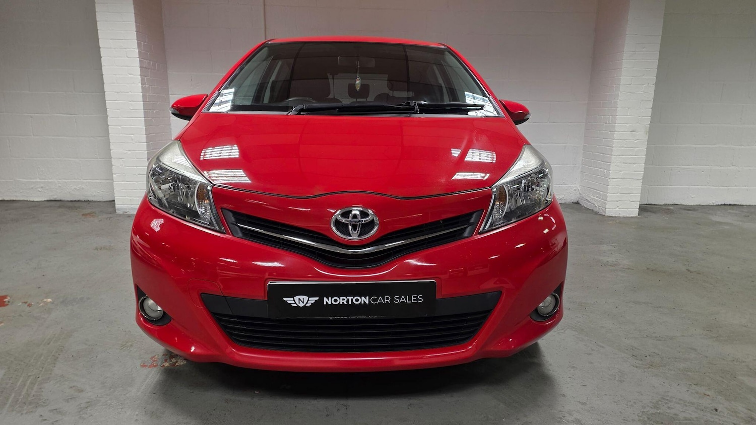 Used Toyota Yaris 2012 for sale - 77695674: Photo 9